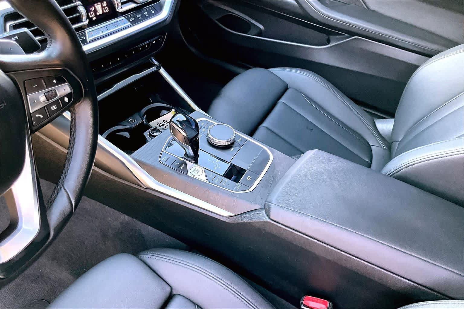 Used 2021 BMW 430i Coupe w/ Convenience Package RWD image 19