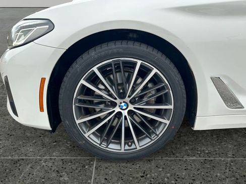 Used 2022 BMW 530i w/ Convenience Package image 14