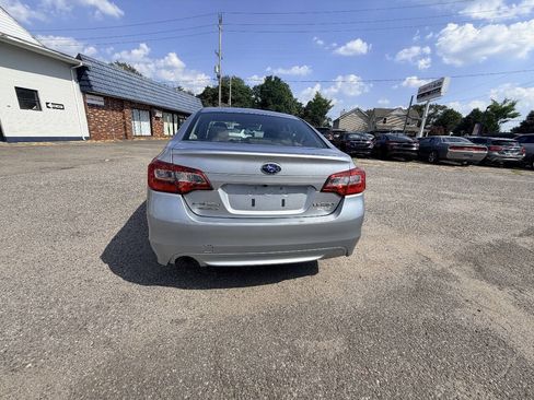 Used 2015 Subaru Legacy 2.5i AWD/4WD image 12