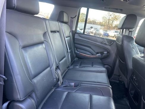 Used 2017 Chevrolet Suburban Premier image 20