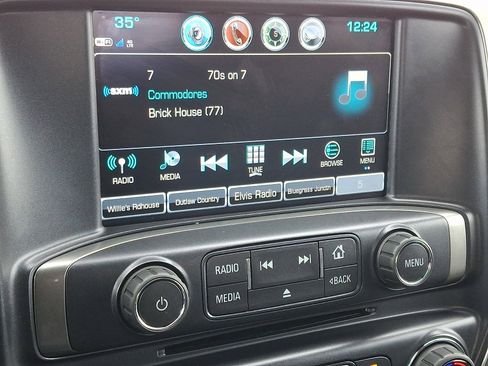 Used 2018 Chevrolet Silverado 1500 LT w/ All Star Edition image 16