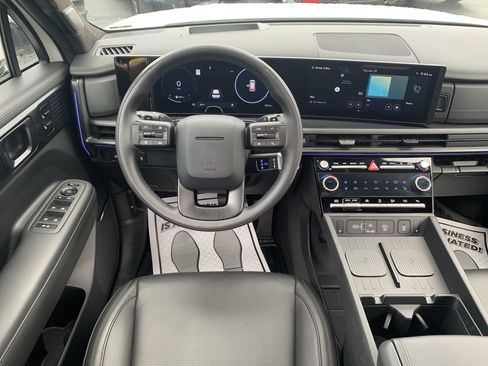 Used 2025 Hyundai Santa Fe Calligraphy AWD/4WD image 37