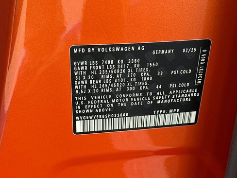 New 2025 Volkswagen ID. Buzz 1st Edition image 29