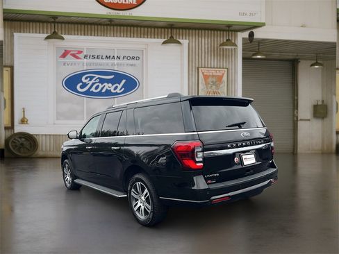 Certified 2022 Ford Expedition Max Limited image 4