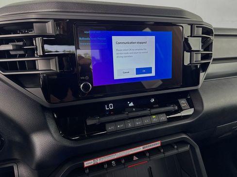 New 2026 Toyota Tundra SR image 18