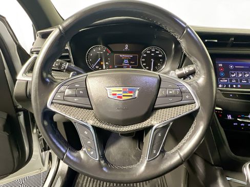 Used 2020 Cadillac XT5 Sportv image 17