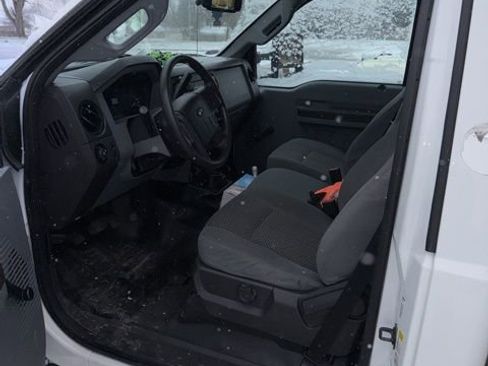 Used 2015 Ford F450 XL w/ XL Value Package image 13