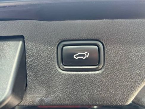 Used 2019 Kia Sorento EX w/ EX Touring Package AWD/4WD image 24
