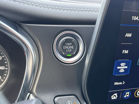 Used 2025 Chevrolet Blazer LT image 20