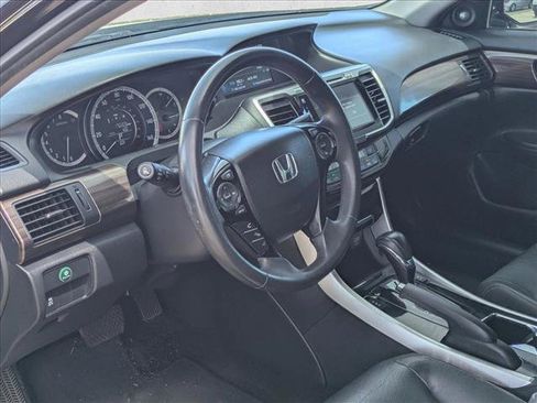 Used 2016 Honda Accord EX-L image 10
