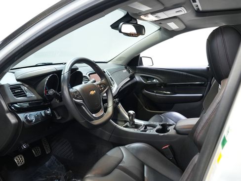 Used 2016 Chevrolet SS image 33