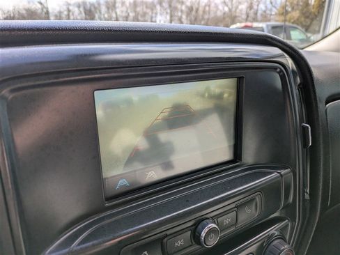 Used 2018 Chevrolet Silverado 2500 W/T w/ Snow Plow Prep Package image 19