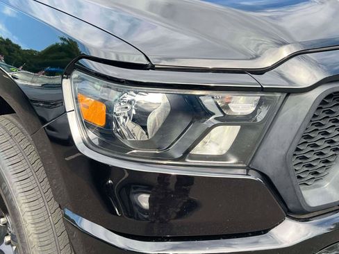 Used 2022 RAM 1500 Big Horn AWD/4WD image 7