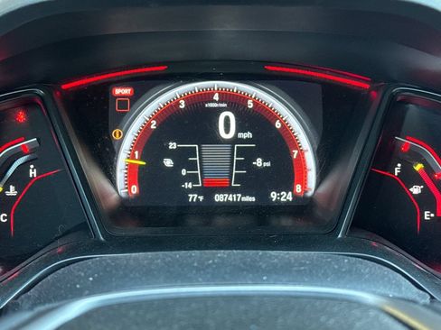 Used 2018 Honda Civic Type R image 24
