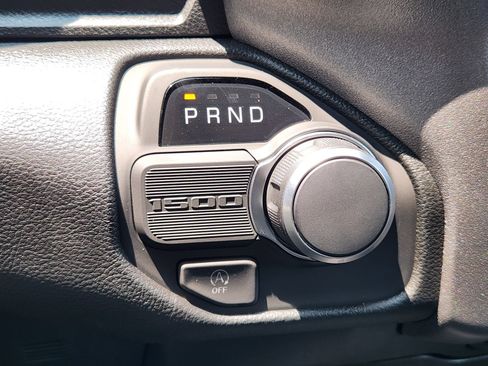 New 2026 RAM 1500 Express RWD image 20