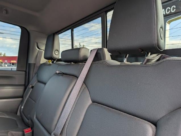 Used 2020 Chevrolet Silverado 2500 LTZ w/ LTZ Premium Package AWD/4WD image 16