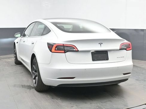 Used 2019 Tesla Model 3 Long Range AWD/4WD image 7