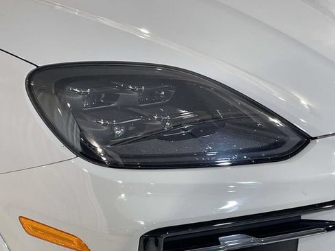 Certified 2025 Porsche Cayenne GTS AWD/4WD image 15