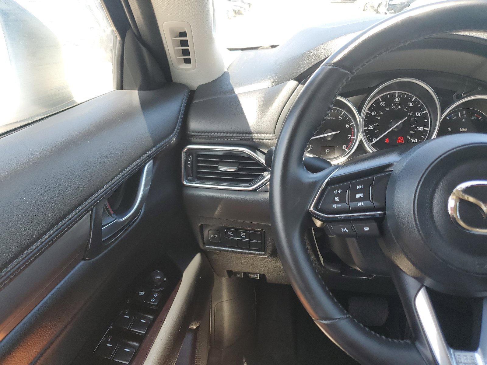 Certified 2025 MAZDA CX-5 AWD 2.5 S w/ Preferred Package image 18