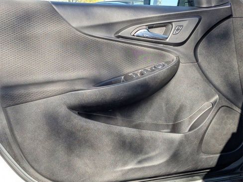 Used 2023 Chevrolet Malibu LT image 16