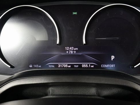 Used 2020 BMW 330i Sedan w/ Convenience Package RWD image 17