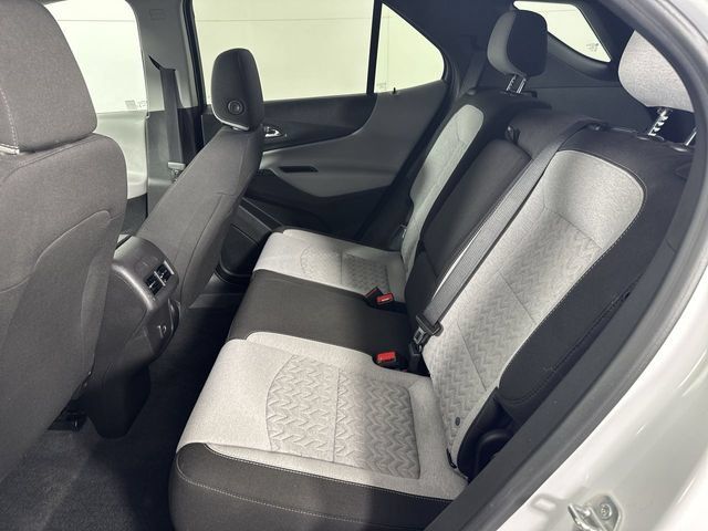 Used 2023 Chevrolet Equinox LS w/ LS Convenience Package AWD/4WD image 23