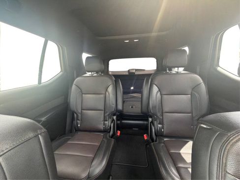 Used 2022 Chevrolet Traverse High Country w/ LPO, Cargo Package AWD/4WD image 13