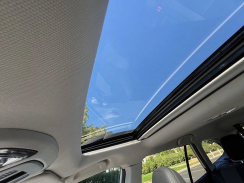 Used 2025 Subaru Outback Onyx Edition image 16