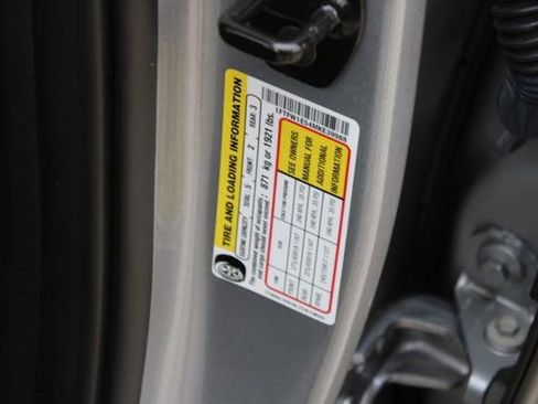 Used 2021 Ford F150 XLT w/ Equipment Group 302A High image 28