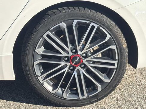 Used 2022 Kia Forte GT w/ GT2 Package FWD image 16