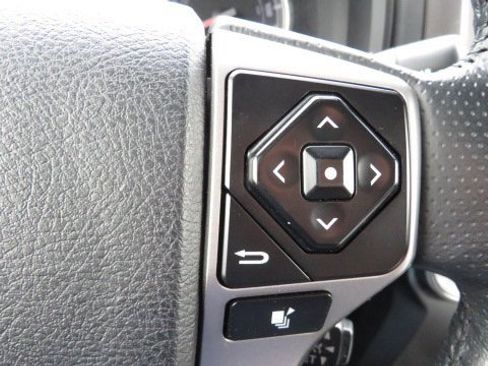 Used 2023 Toyota 4Runner Limited image 24