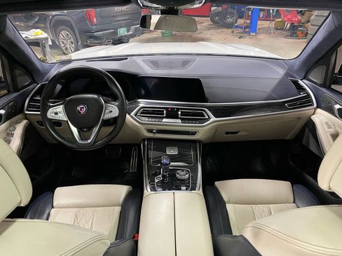 Used 2022 BMW ALPINA XB7 image 15