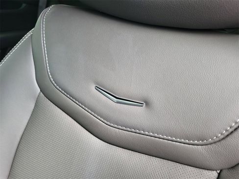 New 2025 Cadillac XT5 Premium Luxury image 18