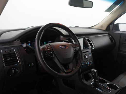 Used 2019 Ford Flex SEL w/ Equipment Group 202A AWD/4WD image 18