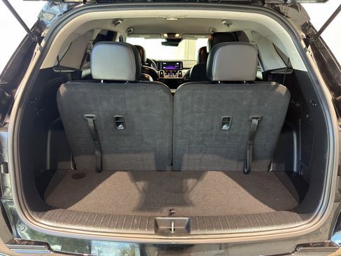 Certified 2022 Kia Sorento S FWD image 18