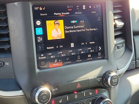 Certified 2022 RAM 1500 Big Horn image 16