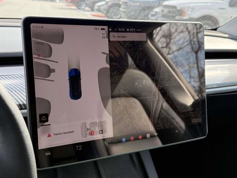 Used 2023 Tesla Model Y Performance image 16