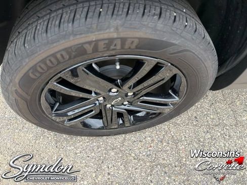 Used 2025 Chevrolet Trax ACTIV w/ Driver Confidence Package FWD image 20