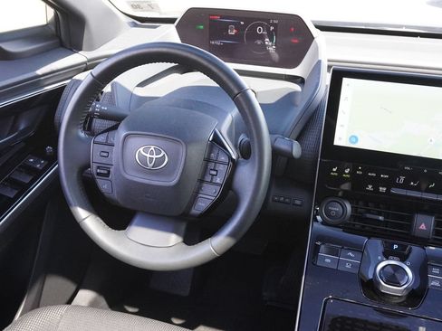 Used 2025 Toyota bZ4X AWD w/ Weather Package image 27