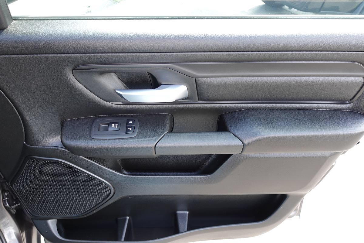 Used 2023 RAM 1500 Tradesman w/ Night Edition AWD/4WD image 30
