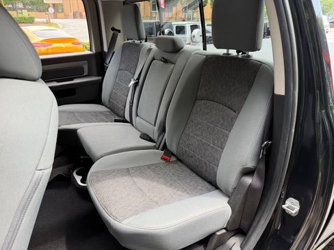 Used 2019 RAM 1500 Big Horn AWD/4WD image 31