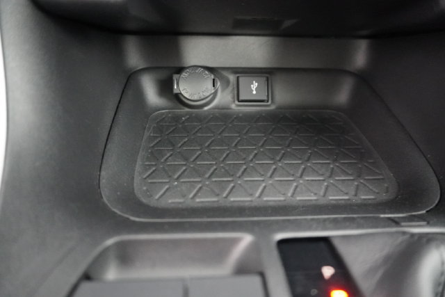 Used 2021 Toyota RAV4 XLE Premium FWD image 30