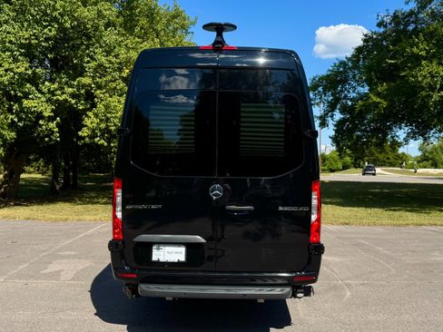 Used 2019 Mercedes-Benz Sprinter 170 image 6