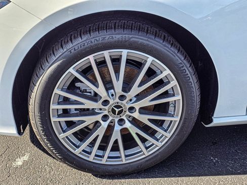 New 2025 Mercedes-Benz C 300 4MATIC Sedan image 8