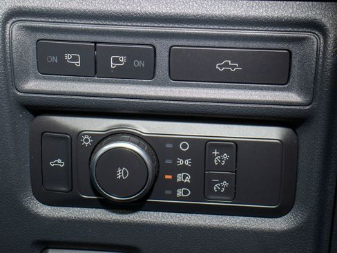 Used 2022 Ford F150 XLT w/ Equipment Group 302A High image 29