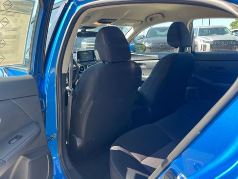 Used 2025 Nissan Sentra SV FWD image 16