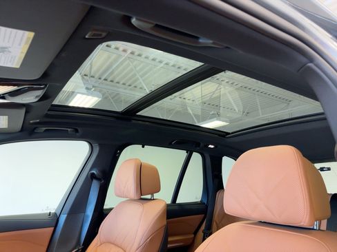 New 2026 BMW X5 sDrive40i w/ M Sport Package image 15