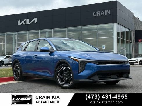 Certified 2026 Kia K4 EX FWD image 1