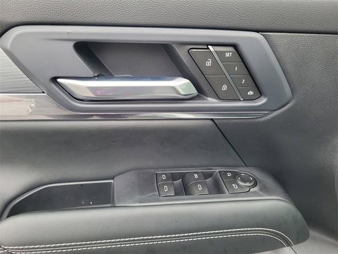 New 2026 GMC Terrain Elevation w/ Elevation Premium Package image 11