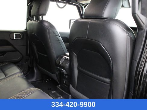 Used 2021 Jeep Wrangler Unlimited Sahara image 19